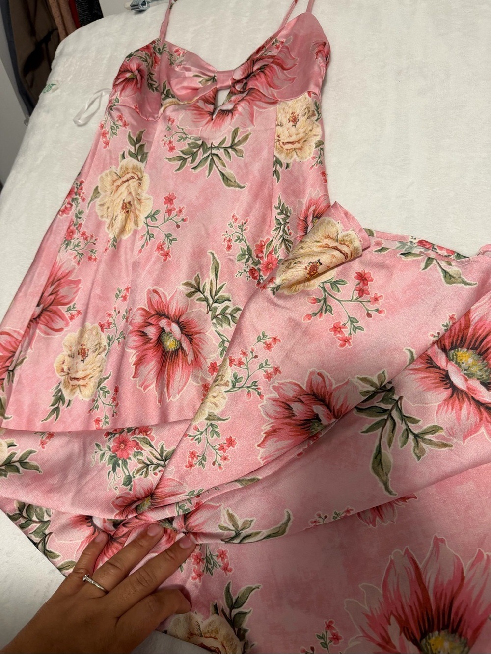 Hello Molly Sun Drenched Shores Pink Floral Satin Midi Dress NWT Small - Picture 4 of 7